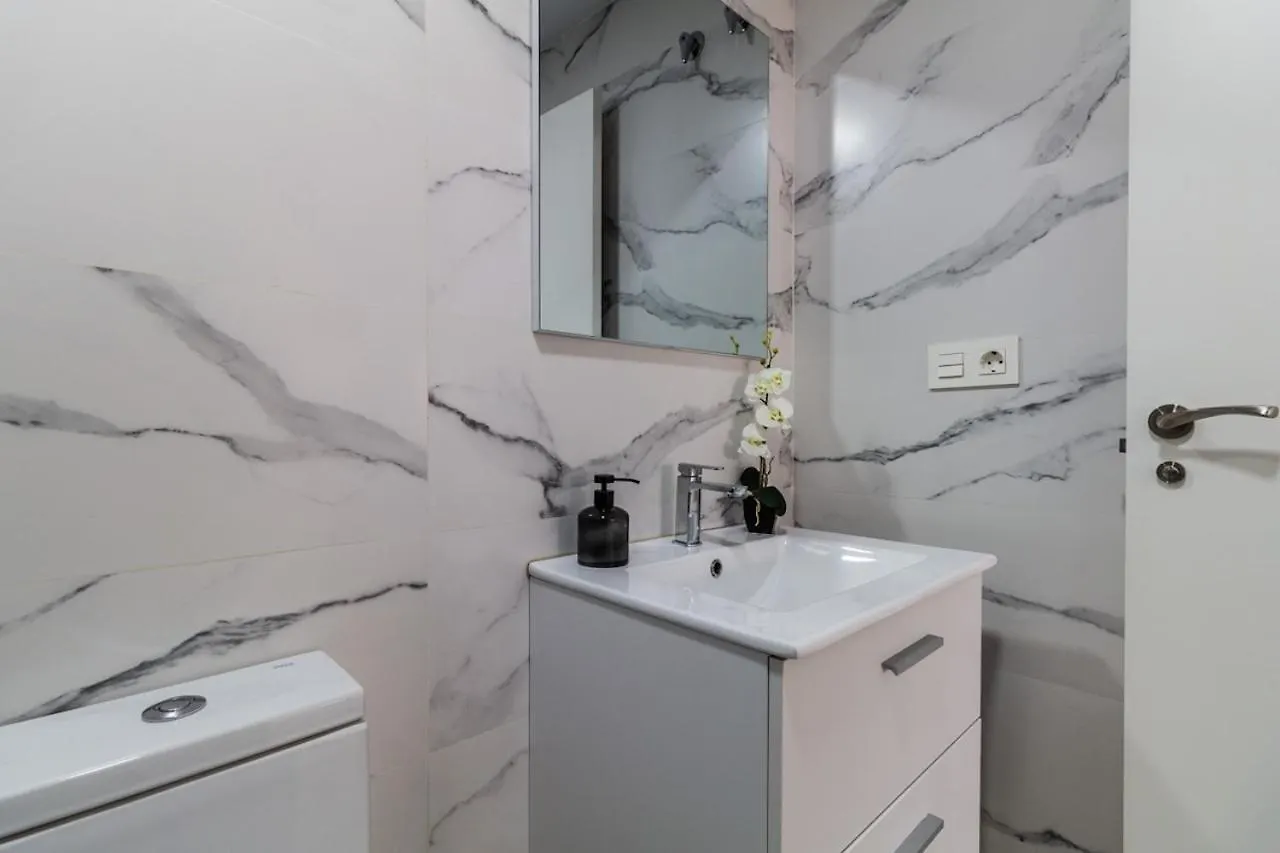 Apartamento 2 Home Suites Almeria Apartment